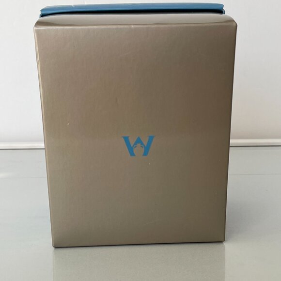 Wedgewood Jasperware Blue Snowflake Ball Ornament in Original Box Retired 2007 - Picture 3 of 10